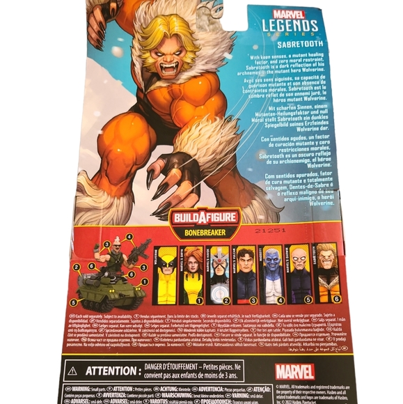 Marvel Legends Series Sabretooth Action Figure - Picture 7 of 7